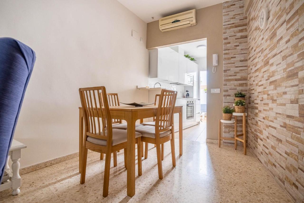 Canarios Sweet Home Sevilla Exterior foto